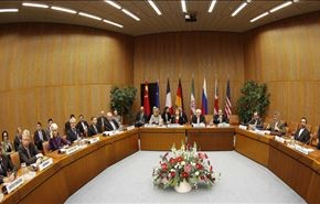 ظریف: مذاكرات فقط به موضوع هسته اي مرتبط است