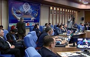 طهران تتحول الى محطة تزدحم بالوفود الاجنبية