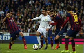 برشلونة يحسم الكلاسيكو رقم 227