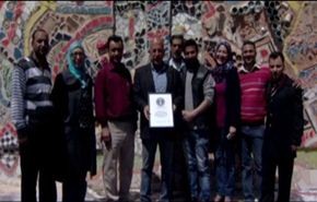فيديو.. أكبر لوحة جدارية من النفايات بدمشق تدخل غينيس