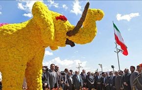 بالصور؛ طهران تفتتح المعرض الدولي الـ11 للزهور والنباتات
