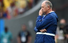 سكولاري يستقيل من تدريب البرازيل