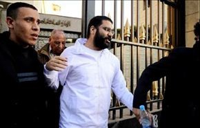 الناشط المصري علاء عبد الفتاح يطالب بالغاء قانون تنظيم التظاهر