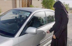 باب سيارة يتسبب في طلاق زوجين بالسعودية!