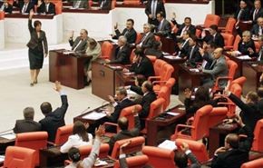 ارتش ترکیه برای حضور در ائتلاف ضد داعش مجوز گرفت