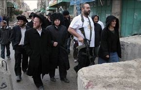 فلسطيني يهاجم مستوطنين بالحمض في الضفة الغربية