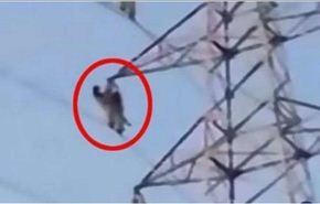 فتاة صينية تنتحر صعقًا بالكهرباء!
