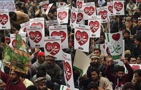 عذرخواهی روزنامه ژاپنی به خاطر انتشار جلد شارلی