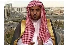 قاض يـُشبـّه مذيعي القنوات السعودية بالنساء المذيعات، والسبب؟