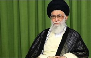 قائد الثورة الاسلامیة یعفو عن عدد من السجناء