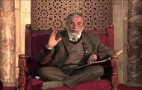 شانه کردن مو بیش از دو بار حرام است!