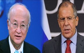 لافروف يبحث النووي الإيراني مع أمانو على هامش منتدى بطرسبورغ