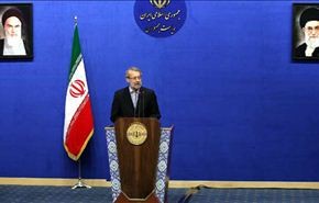 لاریجاني: المفاوضات النوویة معرکة دبلوماسیة حامیة الوطیس