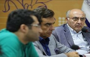 بالصور.. جورج قرداحي في ايران