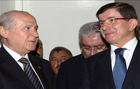 فشل تركي بتشكيل حكومة ائتلاف وتوقعات بانتخابات مبكرة