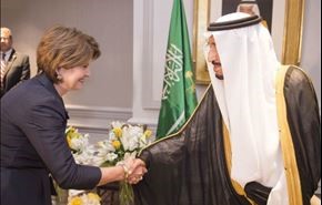 پادشاه عربستان بازدست گل به آب داد +عکس