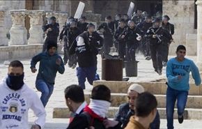 مواجهات في الاقصى ودعوات فلسطينية للنفير العام والرباط+فيديو