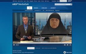 عکس جنجالی مرکل در تلویزیون آلمان با حجاب!