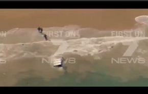 بالفيديو... إلقاء القبض على لص في عرض البحر