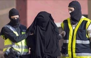 ویدیو؛ داعش زنان دیرالزور را شلاق می‌زند