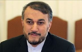 عبداللهيان يبحث مع هاموند سبل حل الأزمات في الشرق الاوسط سياسيا