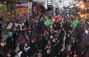 حشود كبيرة في مقام السيدة زينب (ع) تحيي عاشوراء