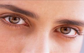عادات مؤذية للعيون وللنظر لكنكم تفعلونها كل يوم