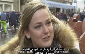 شاهد ردة فعل بعد سماع عبارات من الانجيل تبرر العنف على انها من القران