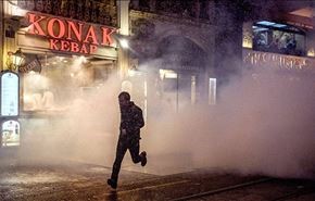 إشتباكات بمدن تركية، وقمع تظاهرة في ديار بكر