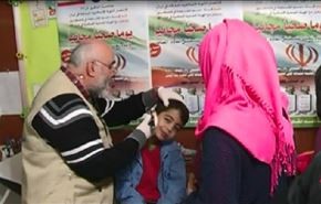 بالفيديو؛ عطاء جميل للفلسطينيين من حزب الله بذكرى الثورة الايرانية!!