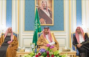 آل سعود.. ومهزلة 