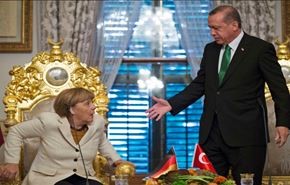 أردوغان يستغل حرج أوروبا لصالحه ويخوض مساومة رخيصة