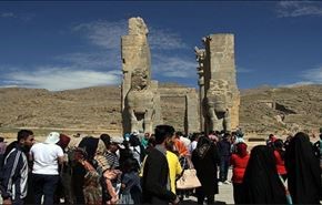 بالصور... كيف يقضي الايرانيون عيد النوروز؟