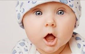 بالصورة؛ كيف تحدد لون عيون مولودك الجديد؟