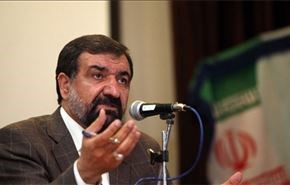 رضائي: أميركا لاتمتلك صلاحية التفاوض حول صواريخ ايران