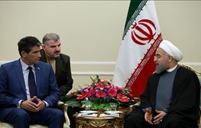 روحاني يؤكد تطوير العلاقات مع 