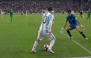 فيديو... ميسي يحرج حارس بوليفيا بهدف خيالي