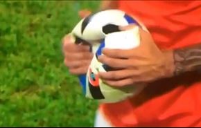 فيديو.. انفجار كرة وتمزق قمصان في موقعة فرنسا ــ سويسرا!