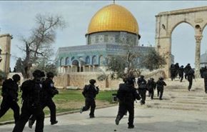 حمله صهیونیستها به نمازگزاران در مسجد الاقصی
