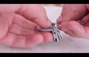 فيديو.. طريقة مبتكرة في صنع سلسلة أقفال لحماية المنزل!