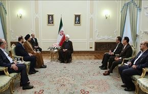 هذا ما دار بين الرئيس الايراني ورئيس المجلس الاعلى الاسلامي العراقي..