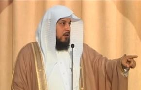 بعد تغريداته الغريبة عن اليمن... نشطاء للعريفي: 