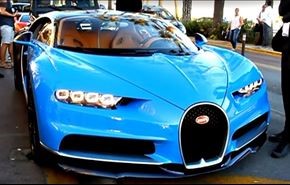 فيديو؛ حفيد الملك السعودي يتفاخر بسيارته الخيالية في شوارع فرنسا