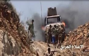 شاهد: بعد تلاشي حصونها.. السعودية تستنجد بمرتزقة وتنقلهم بطريقة غريبة!