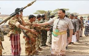 صور.. رئيس المجلس السياسي يتفقد جبهات القتال بالجوف