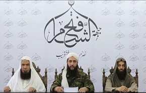 الانقسامات بين السوريين والأجانب تنخر جسد 