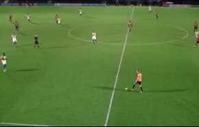 بالفيديو.. لاعب إنجليزي يسجل هدفا عابرا للقارات