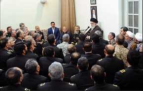 دیدارفرماندهان و مسئولان نیروی دریایی ارتش با رهبر معظم انقلاب + عکس