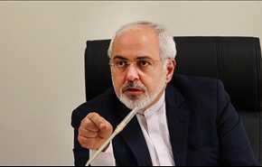 ظریف: تمدید تحریم‌ها اثر اجرایی ندارد