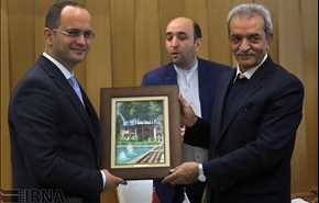 دیدار وزیر امور خارجه آلبانی با رئیس اتاق بازرگانی ایران/ تصاویر